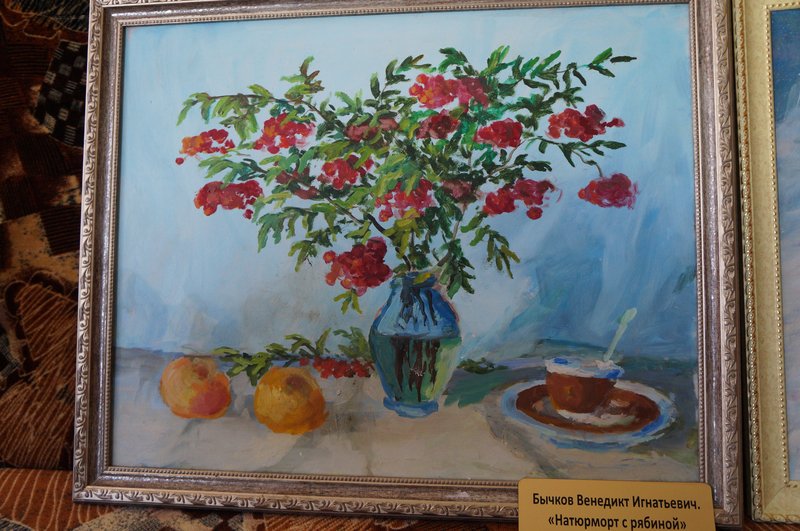 Находится в Кежемской средней школе Братского района