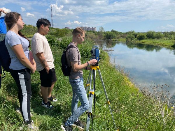 A734A6A6-9384-47E6-B457-6EEE60ECED13